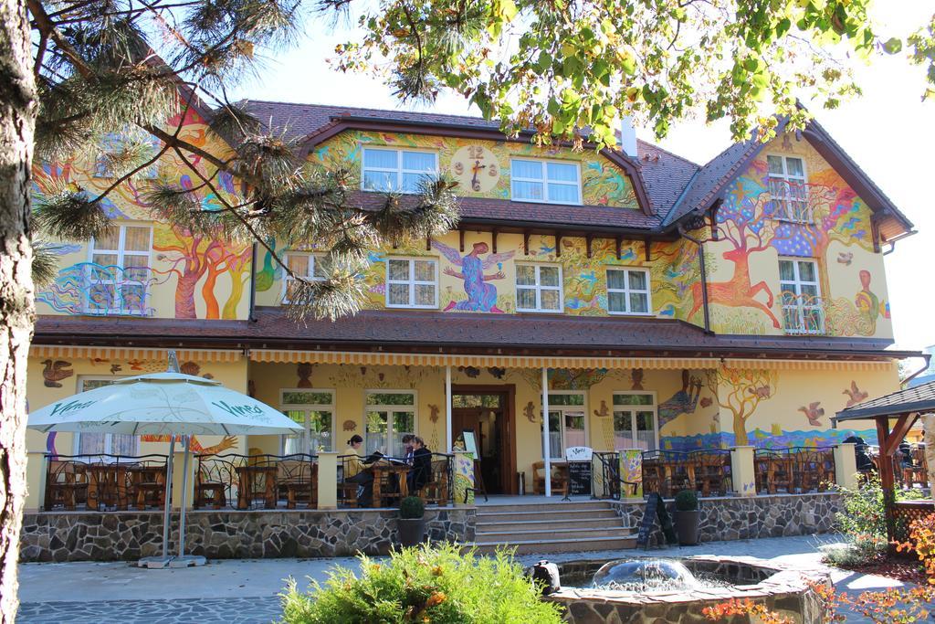 Hotel Encian Rajecké Teplice Exterior foto
